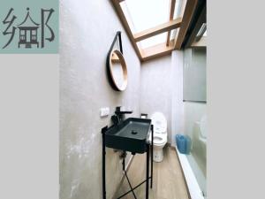 Phòng Giường Đôi Hạng Bình Dân (Budget Double Room)