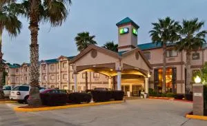 Holiday Inn Express Hotel and Suites Lake Charles by IHG - Welsh