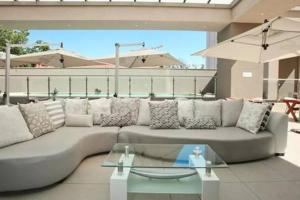 Sandton Skye Apartment