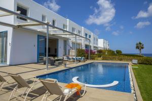 Protaras Seafront Villa Infinte Aretousa