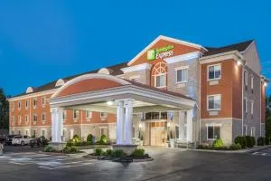Holiday Inn Express Hotel & Suites 1000 Islands - Gananoque by IHG - Westminster Park