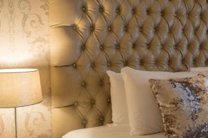Double Room room in Raheen Woods Hotel