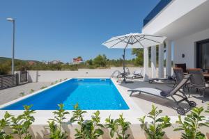 Villa Vodice with TWO POOLS