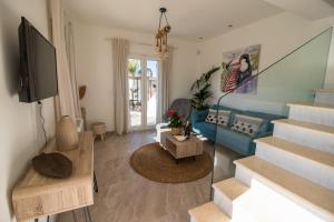 Τhalasso Palace Homes