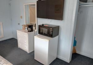 Double Room room in Outer Banks Motel - Village Accommodations