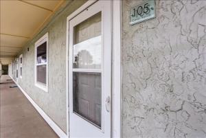 Holiday Home room in 105 Coral Sands