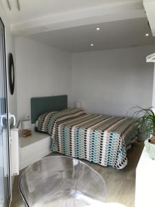 Appartements Duplex 6 pers piscine et vue mer : photos des chambres