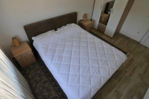 King Room with Mountain View room in NEÐO Apartments Brda