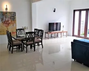 KASA The Lofts of Old San Juan 202 HUGE 2 Bed 2 bath for 6 Interior Terrace - Catano