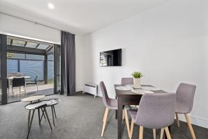 The Sombre Duck - Cardrona Holiday Apartment