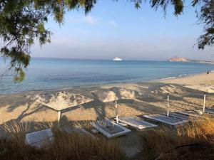 Akti Kastraki Beach Naxos Greece