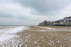 Maisons de vacances Plage et commerces a 50m, sans tele pour deconnecter ! : photos des chambres