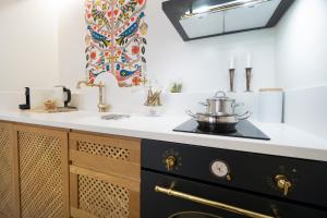 Kallinikou Residence - private parking on demand -