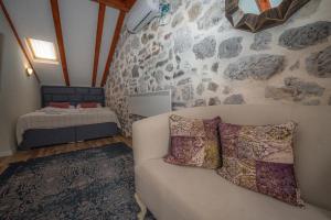 Antika Guesthouse