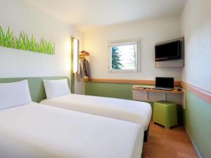 Hotels ibis Budget Pau Est : photos des chambres