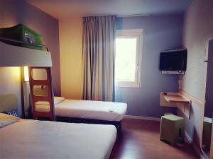 Hotels ibis Budget Arles Palais Des Congres : photos des chambres