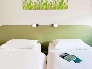 Hotels ibis Budget Caen Centre Gare : photos des chambres