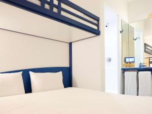 Hotels Ibis Budget Orly Chevilly Tram 7 : photos des chambres