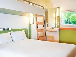 Hotels ibis Budget Hotel Vitrolles : photos des chambres