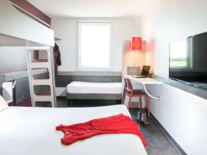 Hotels ibis budget Aeroport Lyon Saint Exupery : photos des chambres