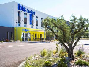 Hotels Ibis Budget Porte de Camargue : photos des chambres