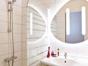 Hotels ibis budget Grigny Centre : photos des chambres