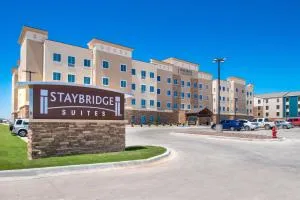 Staybridge Suites - Pecos by IHG - 克米特