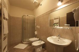 King Room with Mountain View room in Hotel Plestina Ristorante Pizzeria