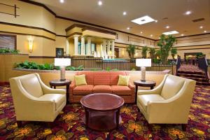 Holiday Inn Cincinnati-Eastgate, an IHG Hotel