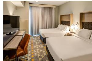 Queen Suite room in Holiday Inn Hotel & Suites - Houston West - Katy Mills an IHG Hotel