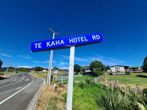 Te Kaha Beach Hotel