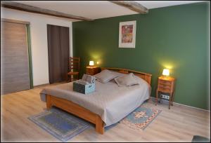 B&B / Chambres d'hotes Jardin d'arcy - chambres d'hotes avec piscine et SPA : photos des chambres