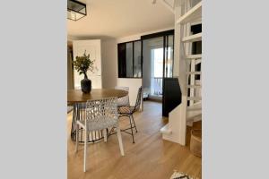 Appartements LA BAULE - COUP DE COEUR – T3 - Tout a Pied : photos des chambres