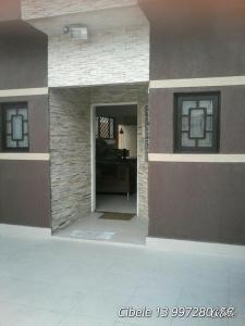 Casa familiar com Piscina Praia Grande