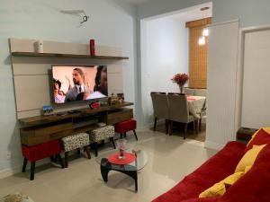 Apartamento COPANEMA Reformadíssimo no Posto 6, VENHAM