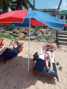 New SeaSide Inn Hikkaduwa