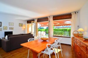 N-3 CALELLA DE PALAFRUGELL 4 PAX