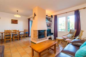 L-1 CALELLA DE PALAFRUGELL 8 PAX