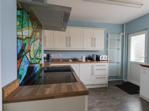 The Lookout -The House With A View