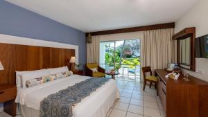 Har råd til Andrew Halliday tømrer Leisure Lodge Beach & Golf Resort, Mombasa | 2023 Updated Prices, Deals