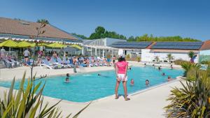 Camping Les Blancs Chênes photo 18