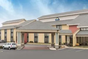 Days Inn by Wyndham Indianapolis Northeast - Castleton