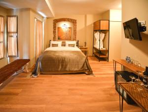 Deluxe King Room room in Wings of Pera Hotels