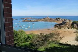 Appartement avec superbe VUE MER à TREGASTEL - Ref 6 - Kerédol