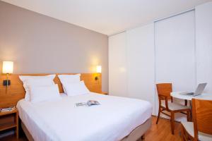 Appart'hotels Sejours & Affaires Nantes La Beaujoire : Grand Studio - 2/3 Personnes