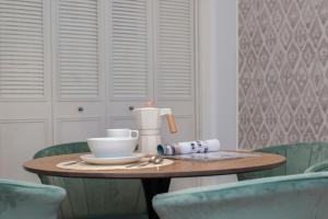 Tu Escapada Urbana - Plaza de Castilla III, Diseño y Localización