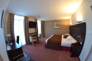 Hotels Savoy Hotel Evian : photos des chambres