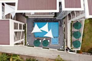 Rovira Suites