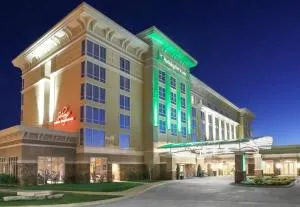 Holiday Inn and Suites East Peoria by IHG