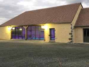 Maisons de vacances MAISON DE VACANCES AVEC PISCINE INTERIEURE - Le Grand Champagne : photos des chambres